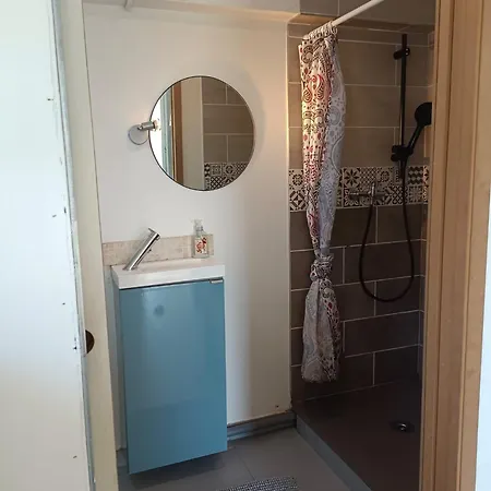 Holiday home Dans Un Pavillon Avec Acces Au Jardin Argenteuil