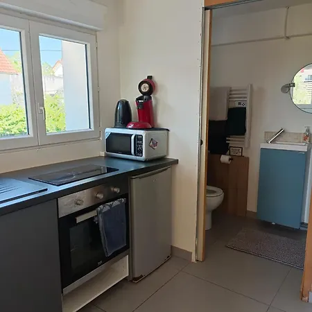 Holiday home Dans Un Pavillon Avec Acces Au Jardin Argenteuil